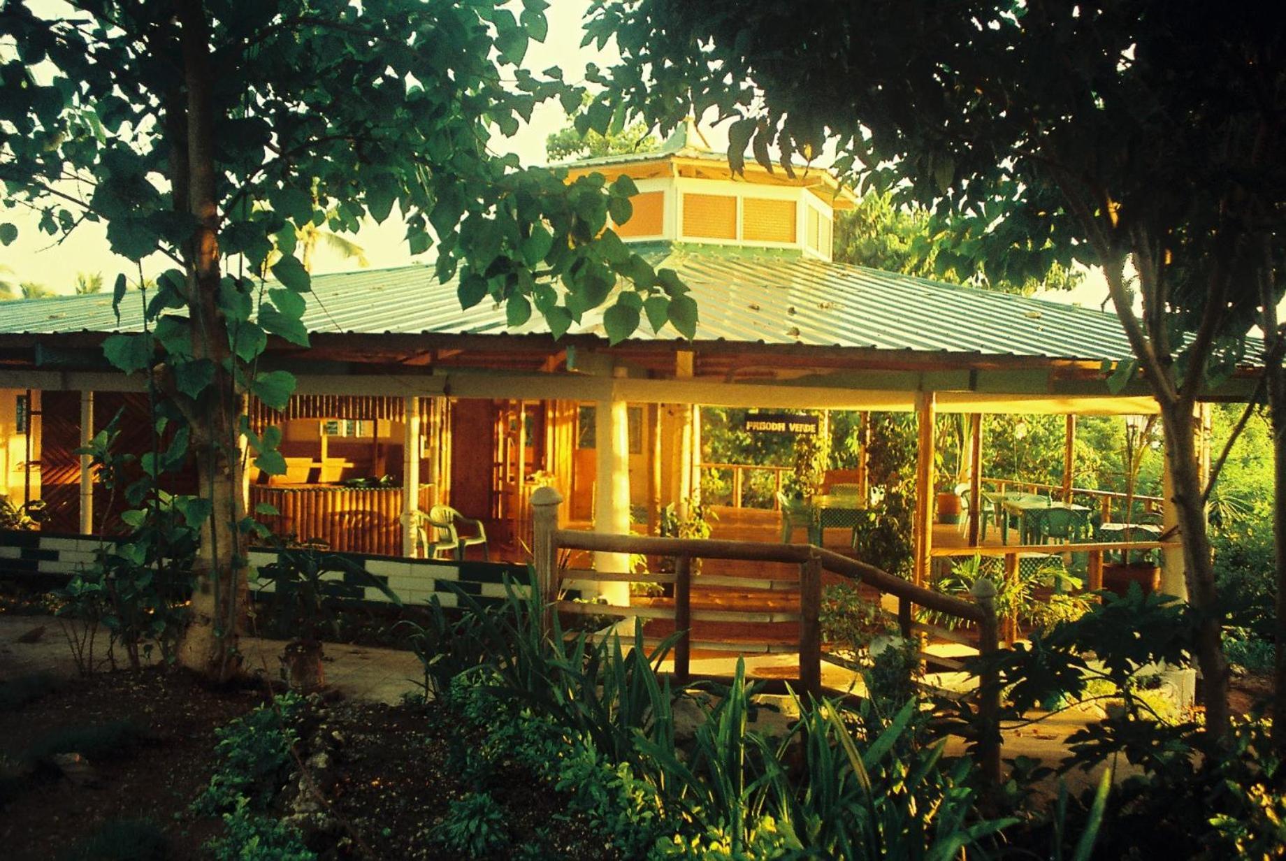 Casa De La Playa Beach Resort Siquijor Exterior photo